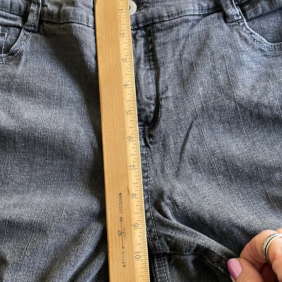 Bandolino Blu Gray Jeans - Size 12 - Picture 7 of 11